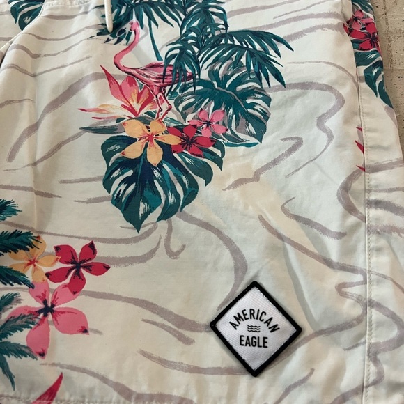 American Eagle Board Shorts- Men’s Size Small - Picture 5 of 5